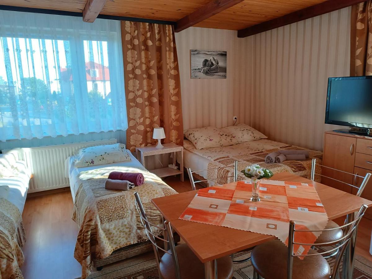Pokoje Gucio Łeba Exterior foto