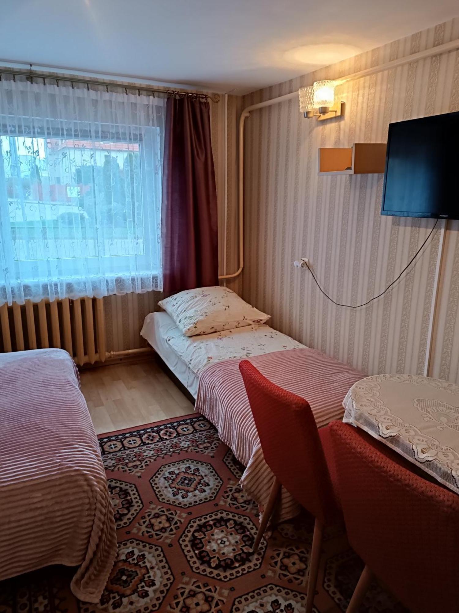 Pokoje Gucio Łeba Exterior foto